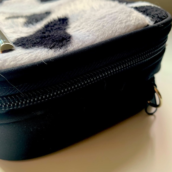 Cute Cowprint Purse or Travel Bag with Cardholders and Pockets - Picture 12 of 13